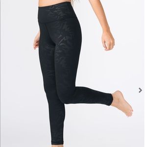 Midnight 🌚 Camo Light n Tight Hi-Rise